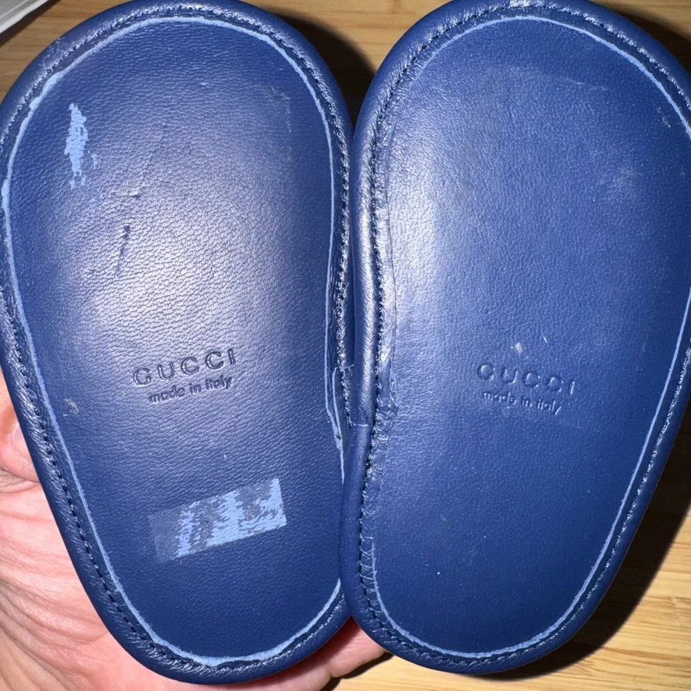 Gucci navy blue & red baby 3-6 months infant sandals
